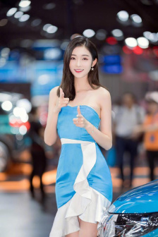 金梅瓶3